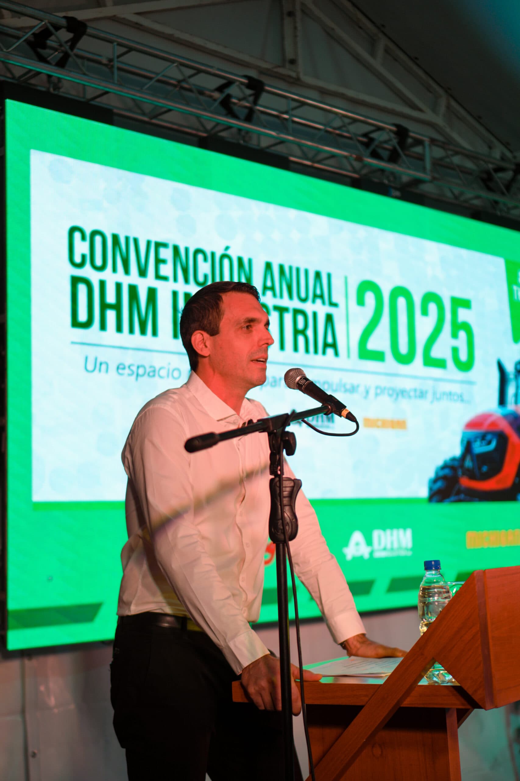 Plan B Maquinarias participó de la Convención Anual DHM 2025