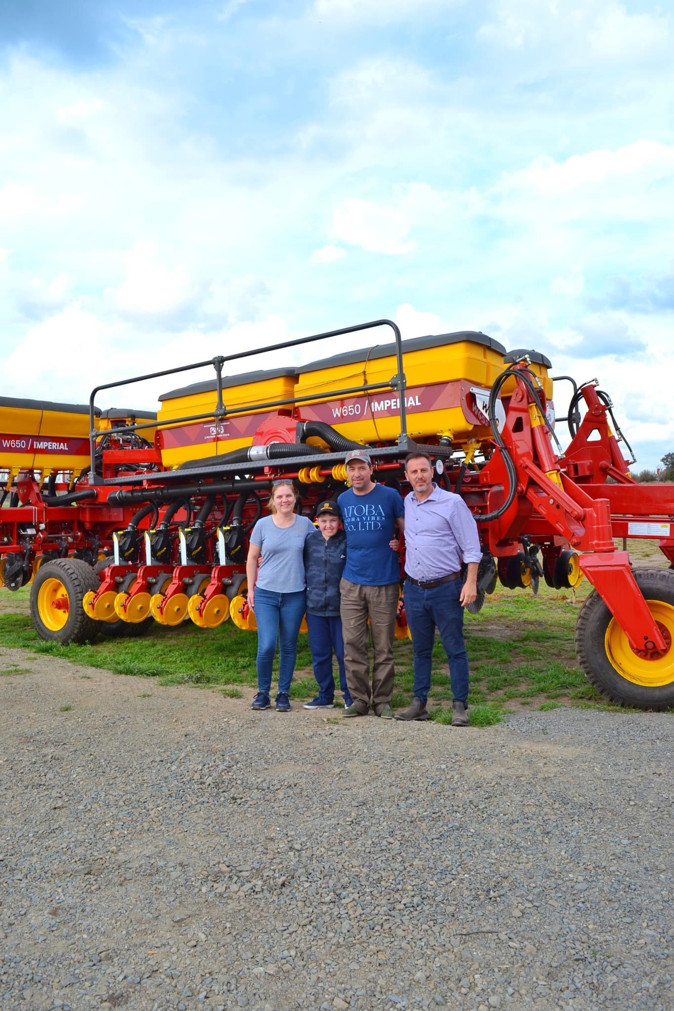 LA PRIMERA SEMBRADORA W650 EN CORONEL PRINGLES
